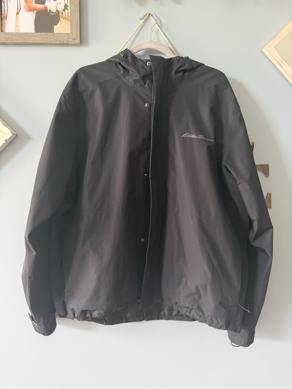 Eddie Bauer Black Hooded Rain Shell- Weatheredge